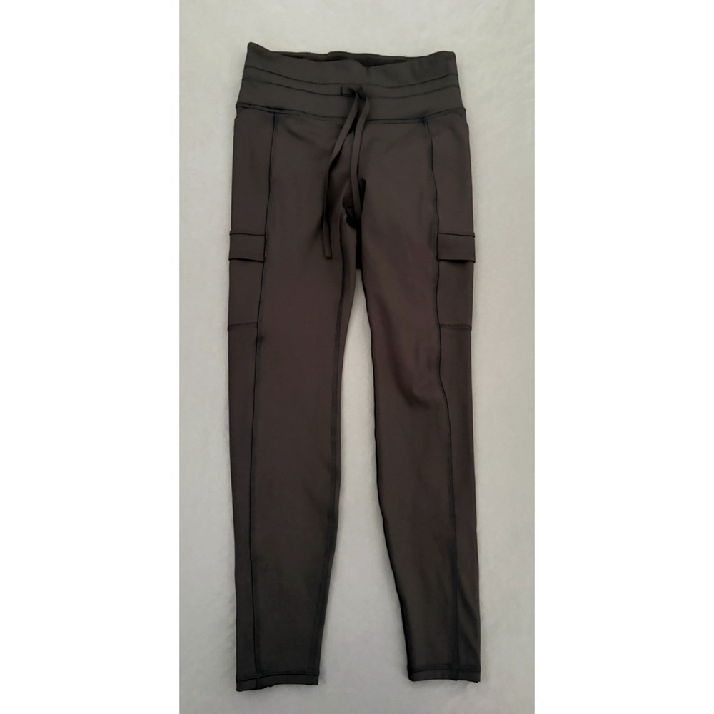 ATHLETA Rainier Cargo Tight Leggings Womens Size Small Black Drawstring Mid Rise